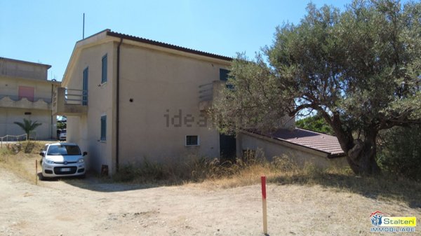 casa indipendente in vendita a Siderno