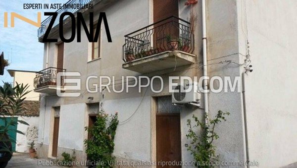 casa indipendente in vendita a Siderno in zona Gonìa