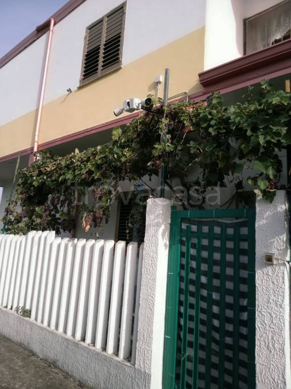 casa indipendente in vendita a Siderno