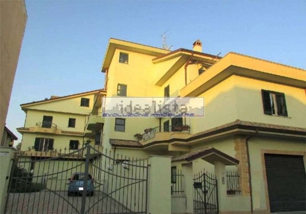 appartamento in vendita a Siderno