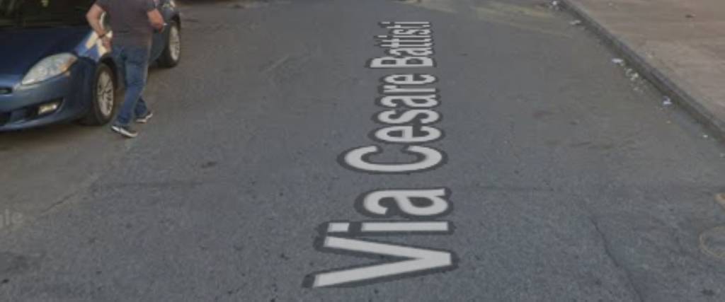 negozio in vendita a Siderno