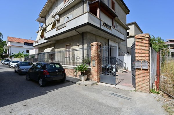 appartamento in vendita a Siderno