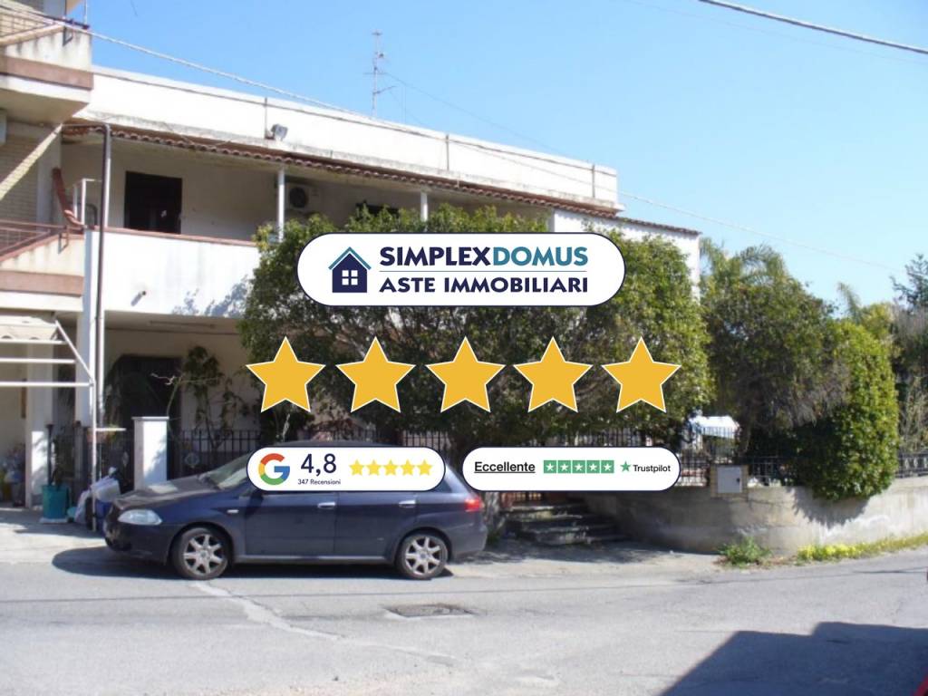 casa indipendente in vendita a Siderno