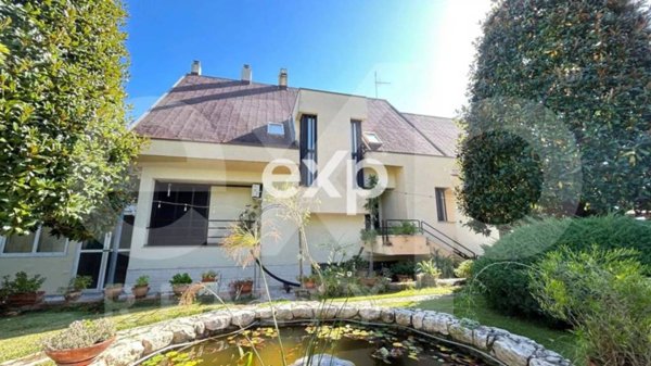 casa indipendente in vendita a Siderno in zona Garino