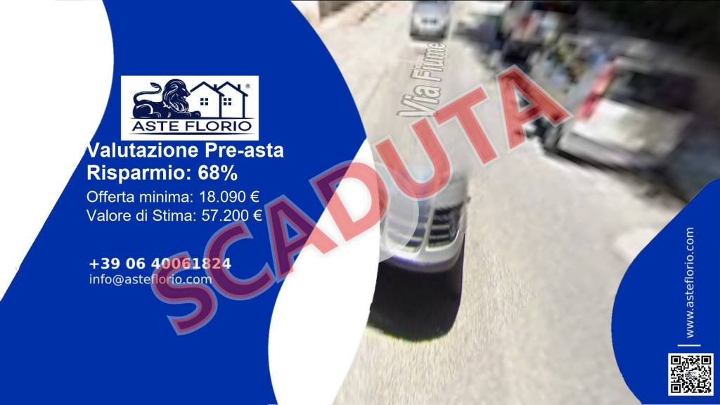 locale commerciale in vendita a Siderno
