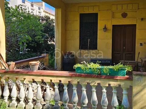 casa indipendente in vendita a Siderno