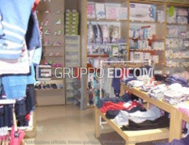 negozio in vendita a Siderno