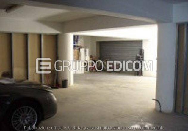 locale commerciale in vendita a Siderno