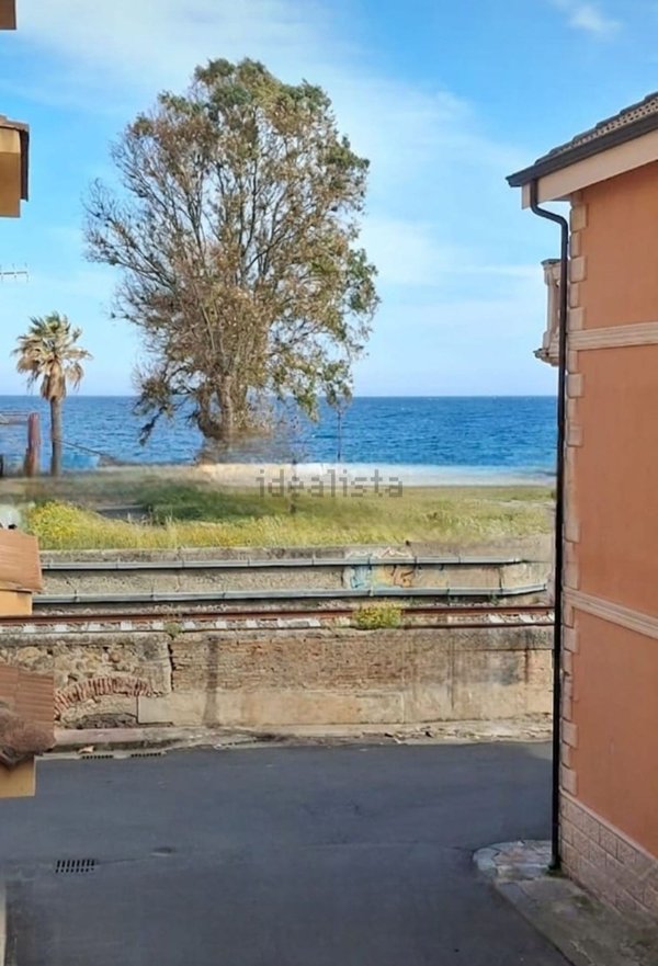 appartamento in vendita a Siderno