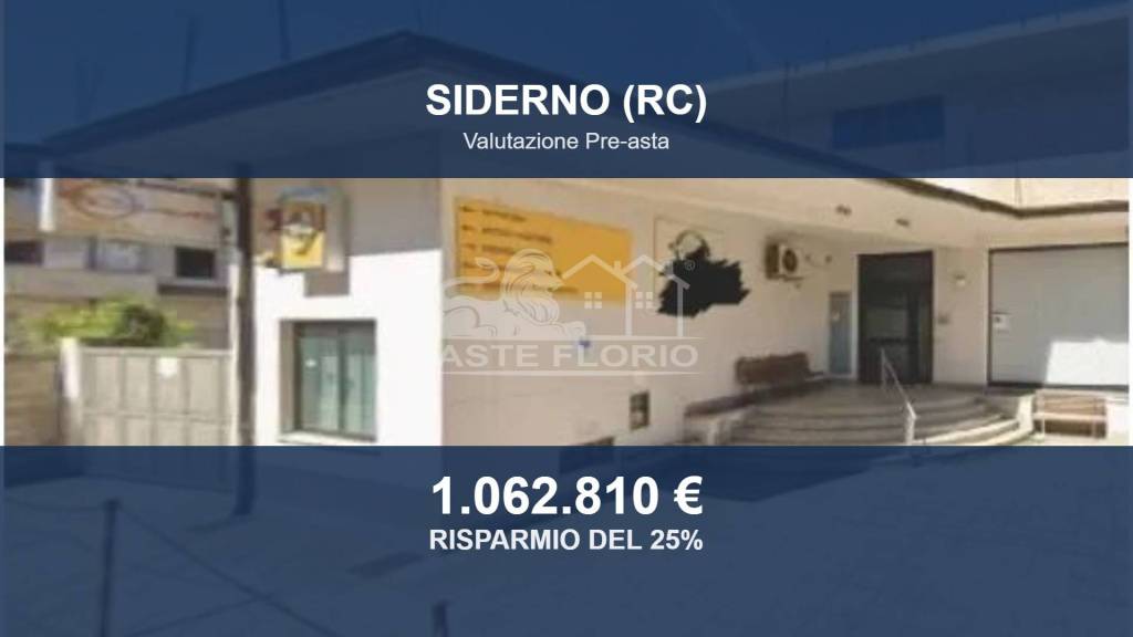 locale commerciale in vendita a Siderno