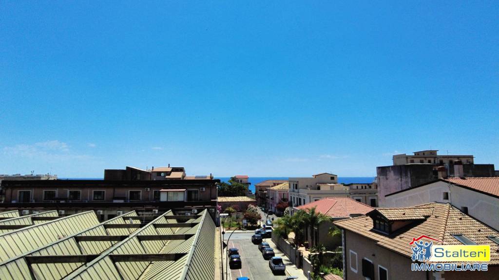 appartamento in vendita a Siderno