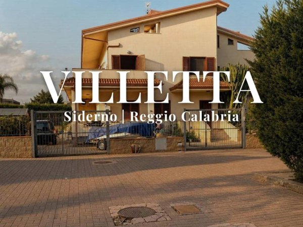 casa indipendente in vendita a Siderno