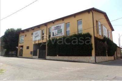 locale commerciale in vendita a Taurianova