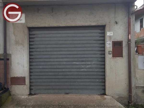 locale commerciale in vendita a Taurianova