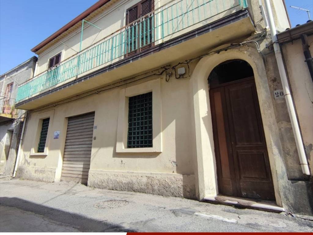 casa indipendente in vendita a Taurianova