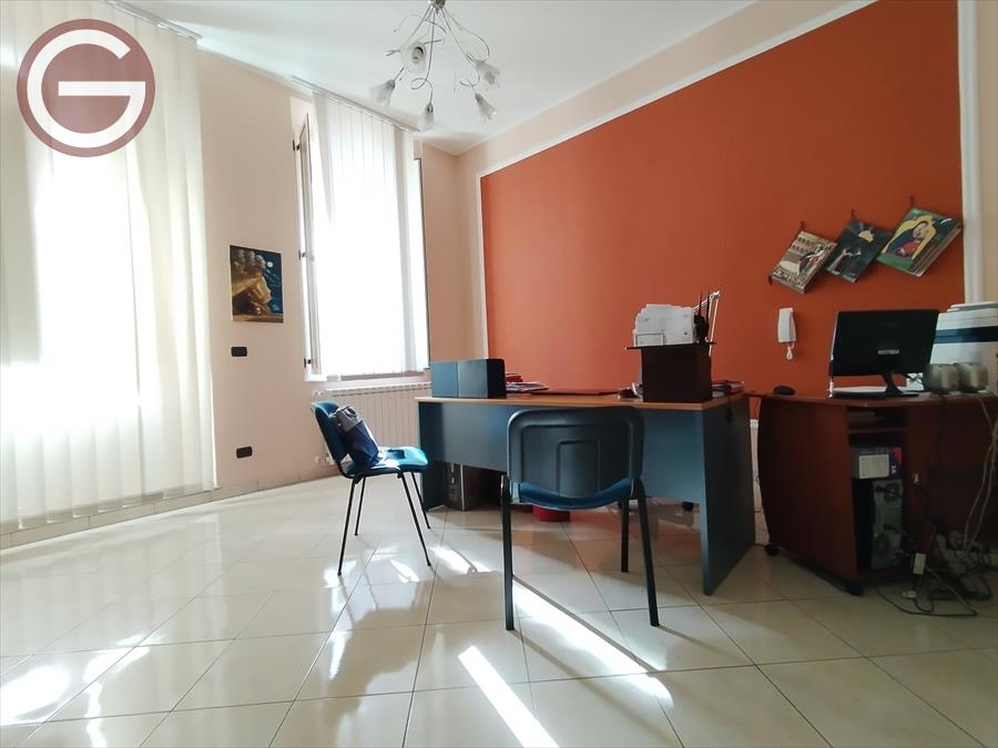 negozio in vendita a Taurianova