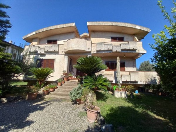 casa indipendente in vendita a Taurianova