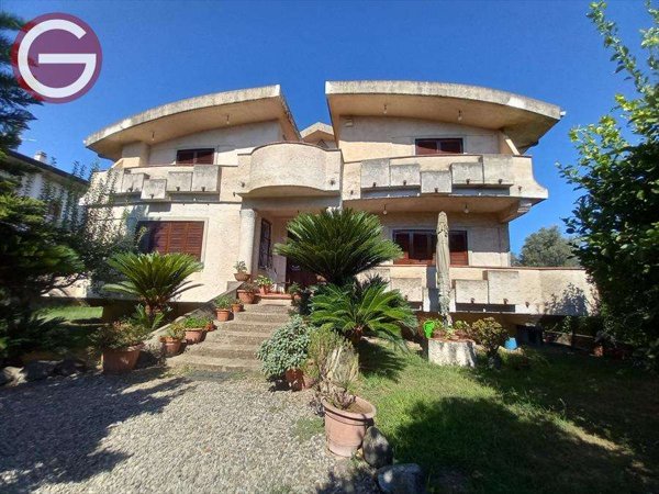 casa indipendente in vendita a Taurianova