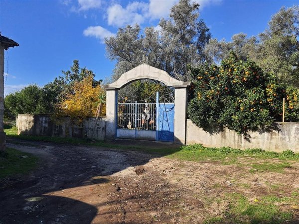 terreno edificabile in vendita a Taurianova