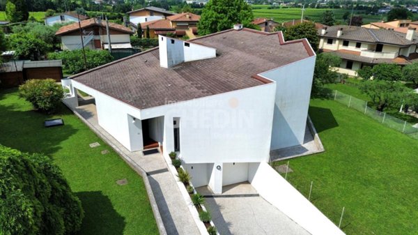 casa indipendente in vendita a Taurianova in zona San Martino