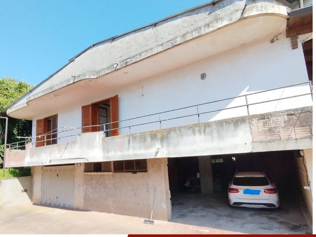 casa indipendente in vendita a Taurianova