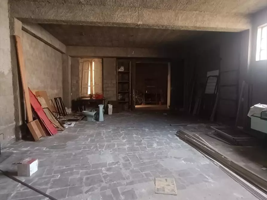 locale di sgombero in vendita a Taurianova