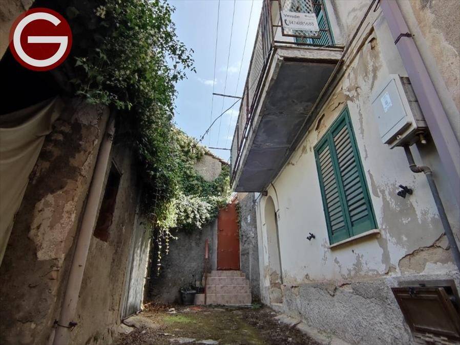 casa indipendente in vendita a Taurianova