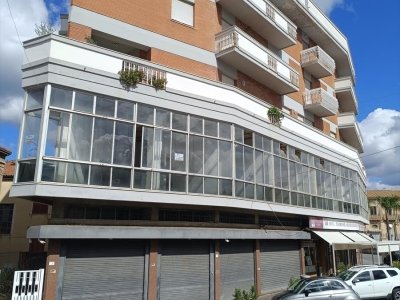 negozio in vendita a Taurianova