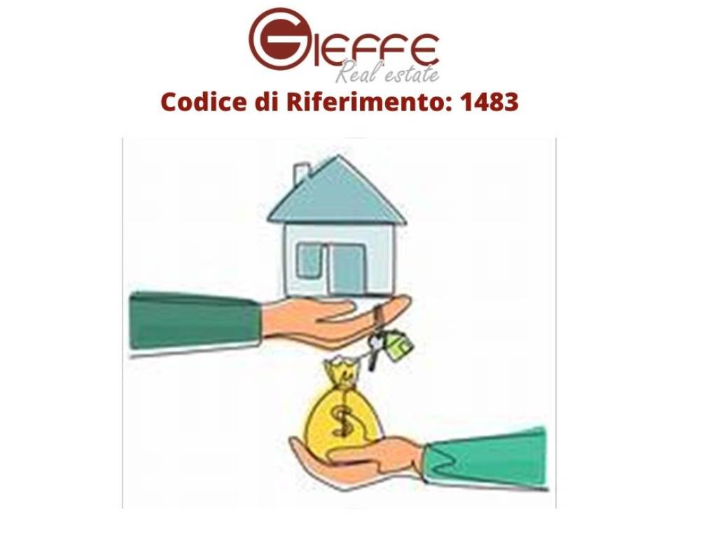 negozio in vendita a Taurianova