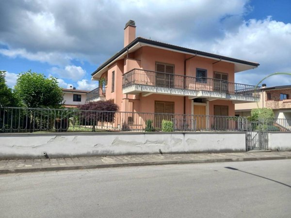casa indipendente in vendita a Taurianova