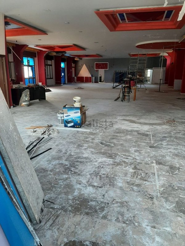 locale commerciale in vendita a Taurianova