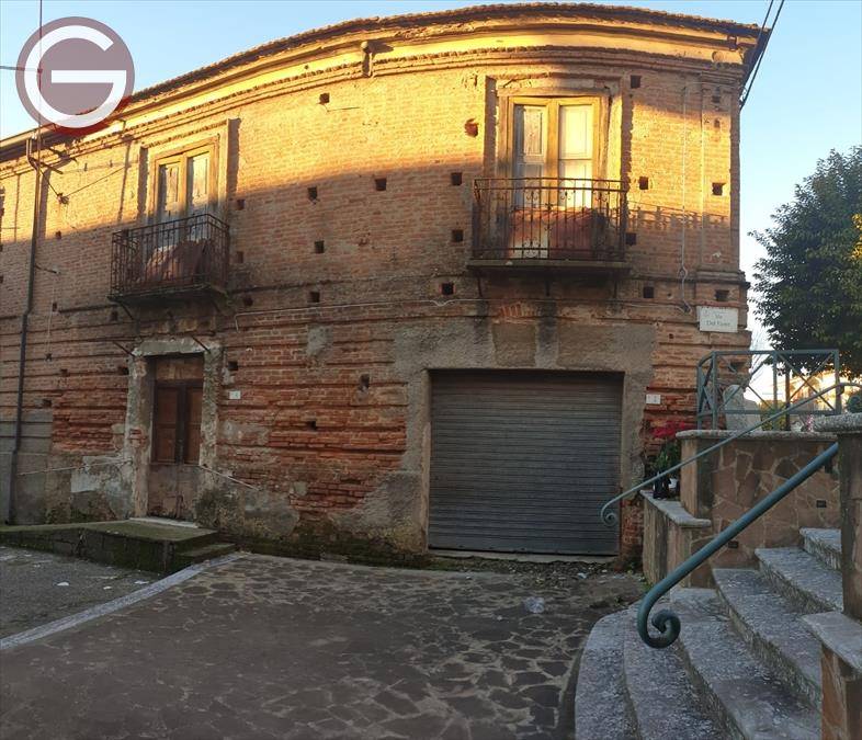 casa indipendente in vendita a Taurianova