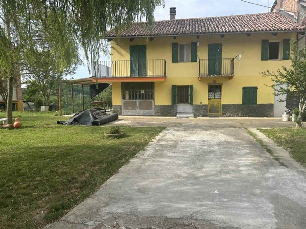 casa indipendente in vendita a Taurianova in zona San Martino
