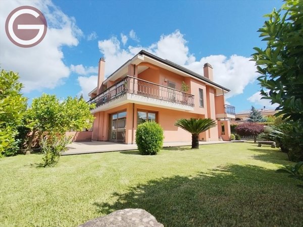 casa indipendente in vendita a Taurianova