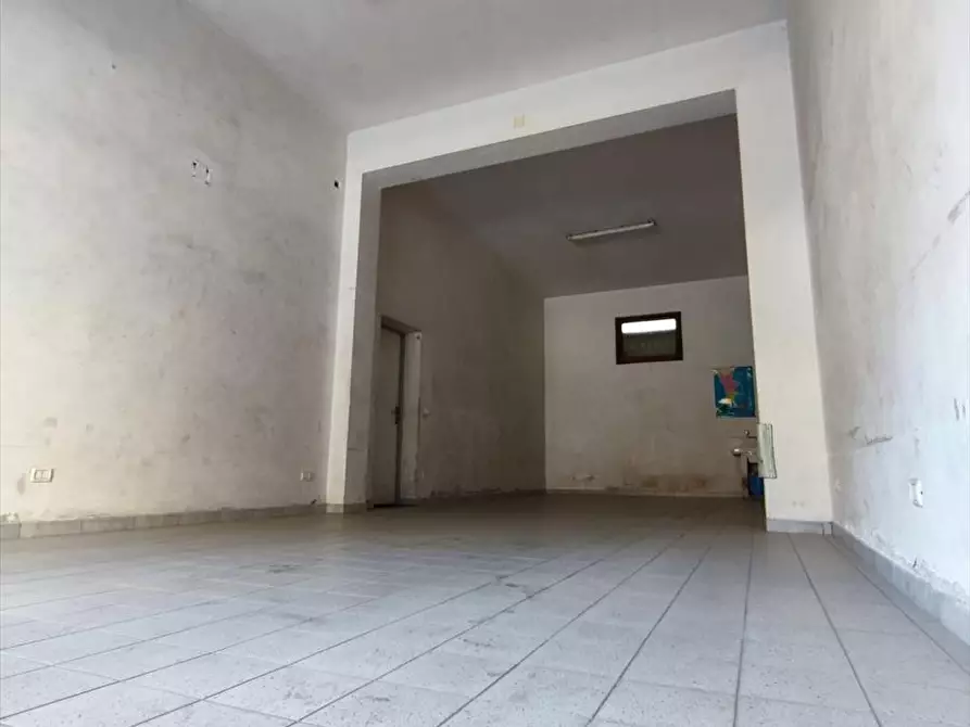 locale commerciale in vendita a Taurianova