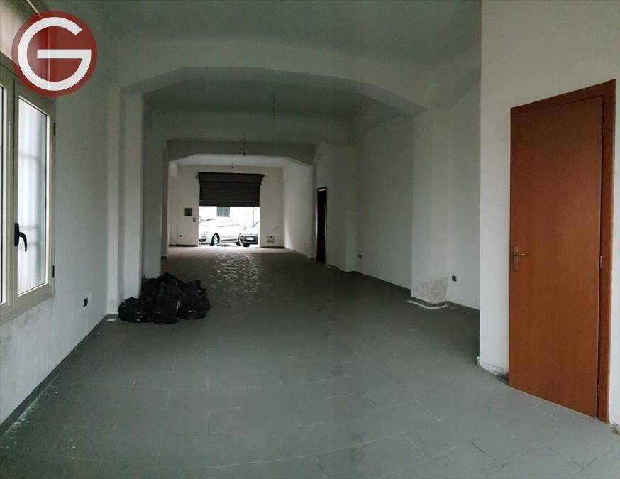 negozio in vendita a Taurianova