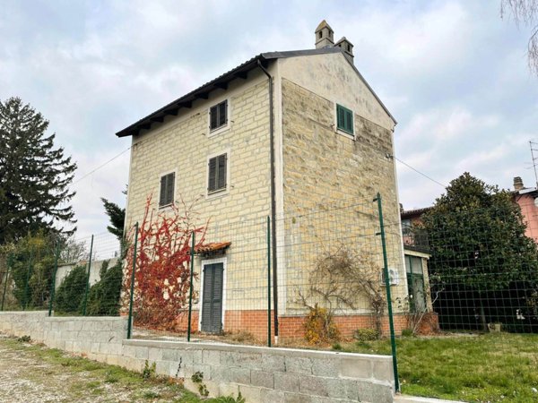 casa indipendente in vendita a Taurianova in zona San Martino