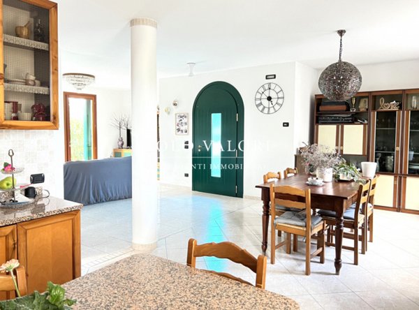 casa indipendente in vendita a Taurianova in zona San Martino