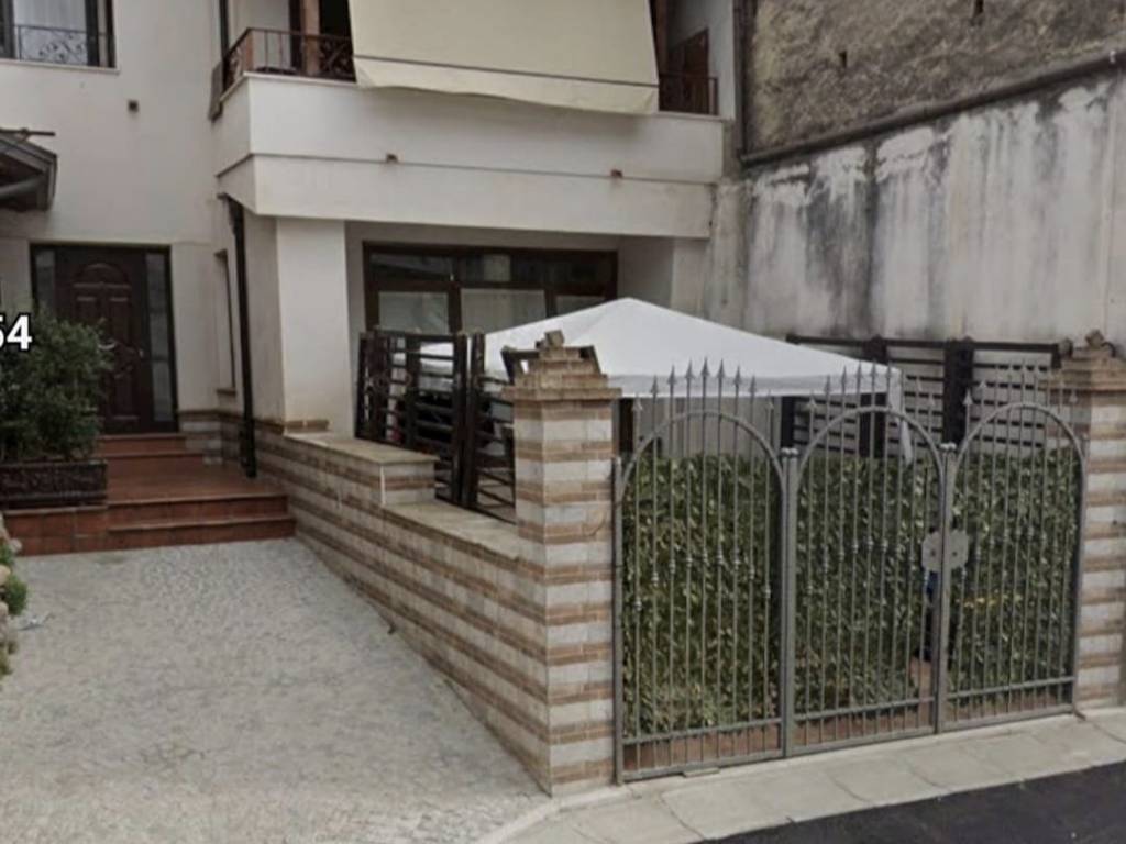 appartamento in vendita a Varapodio