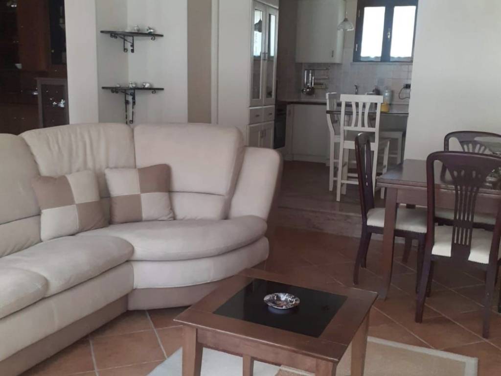 casa semindipendente in vendita a Varapodio