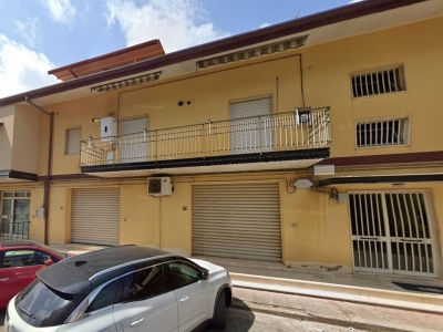 appartamento in vendita a Varapodio