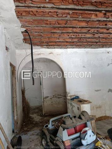 negozio in vendita a Varapodio