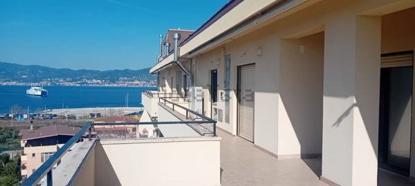 casa indipendente in vendita a Villa San Giovanni