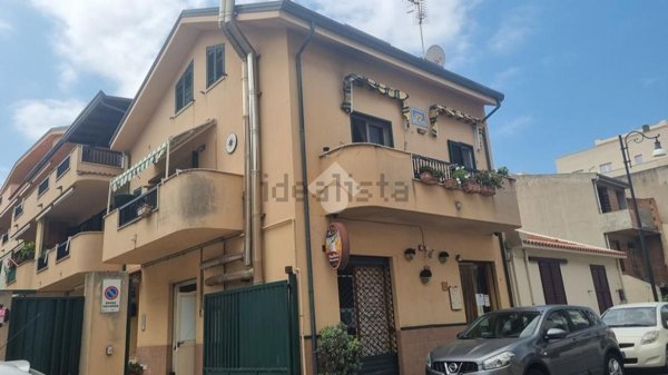 appartamento in vendita a Villa San Giovanni in zona Cannitello