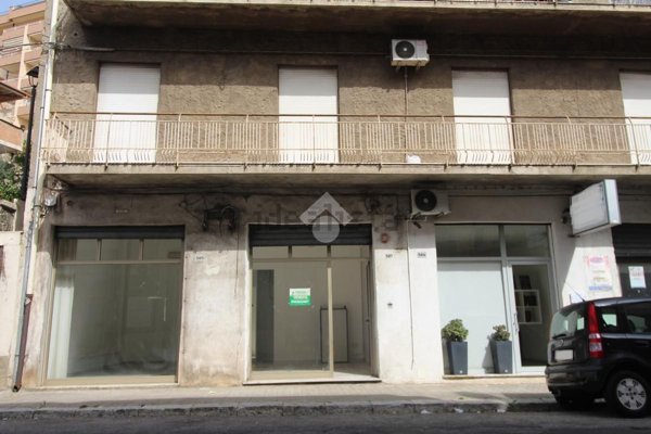 casa indipendente in vendita a Villa San Giovanni