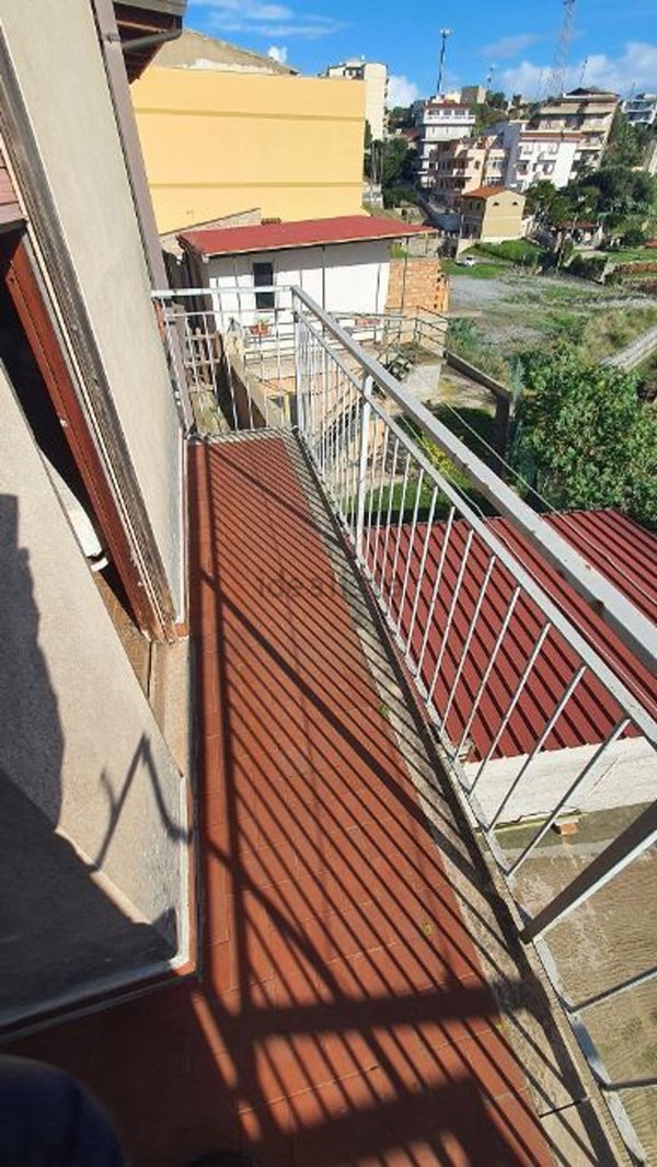 casa indipendente in vendita a Villa San Giovanni in zona Piale