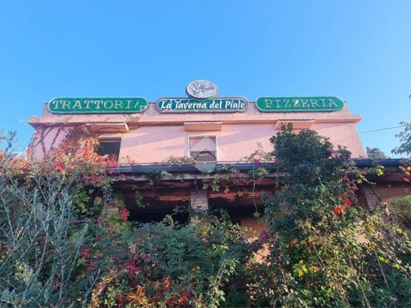 casa indipendente in vendita a Villa San Giovanni in zona Piale