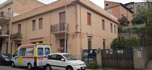 casa indipendente in vendita a Villa San Giovanni