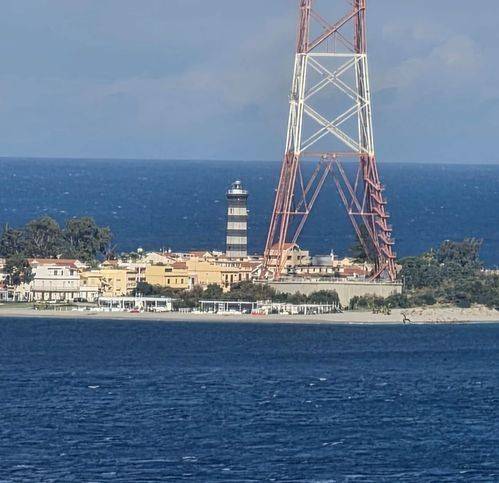 appartamento in vendita a Villa San Giovanni in zona Cannitello