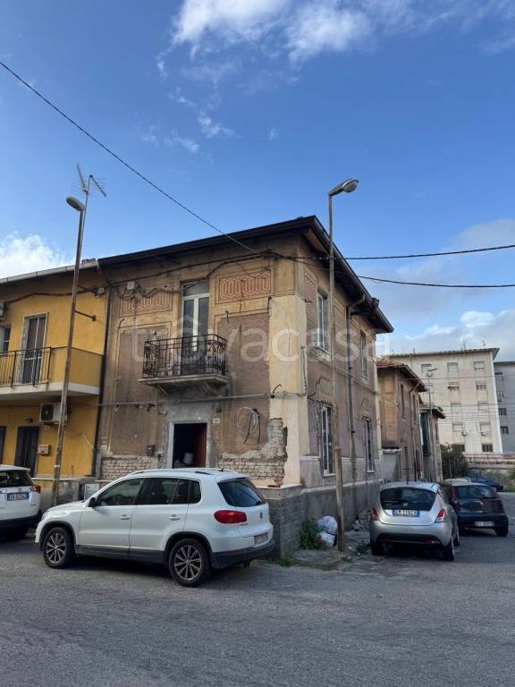 casa indipendente in vendita a Villa San Giovanni